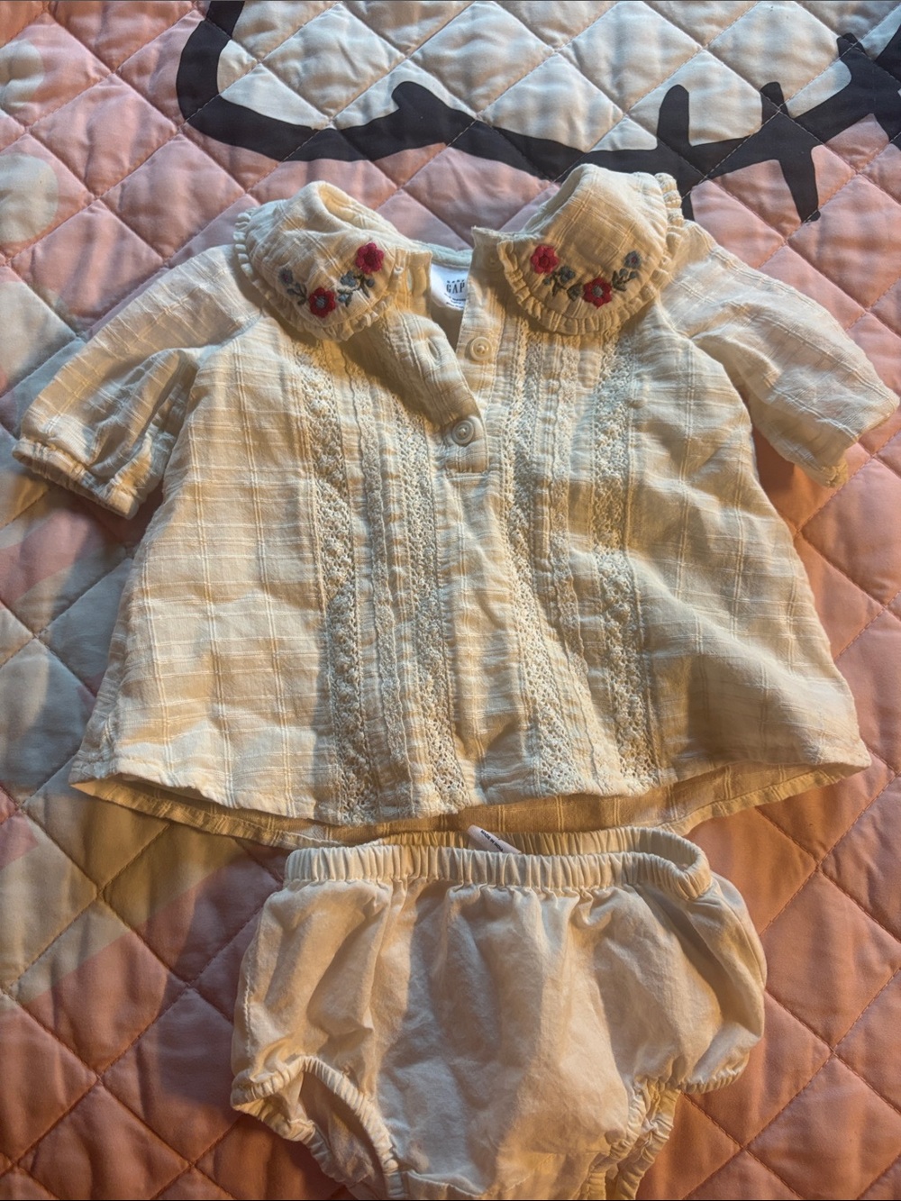 GAP Cream Cotton Two-Piece Dress Set with Embroidered Collar